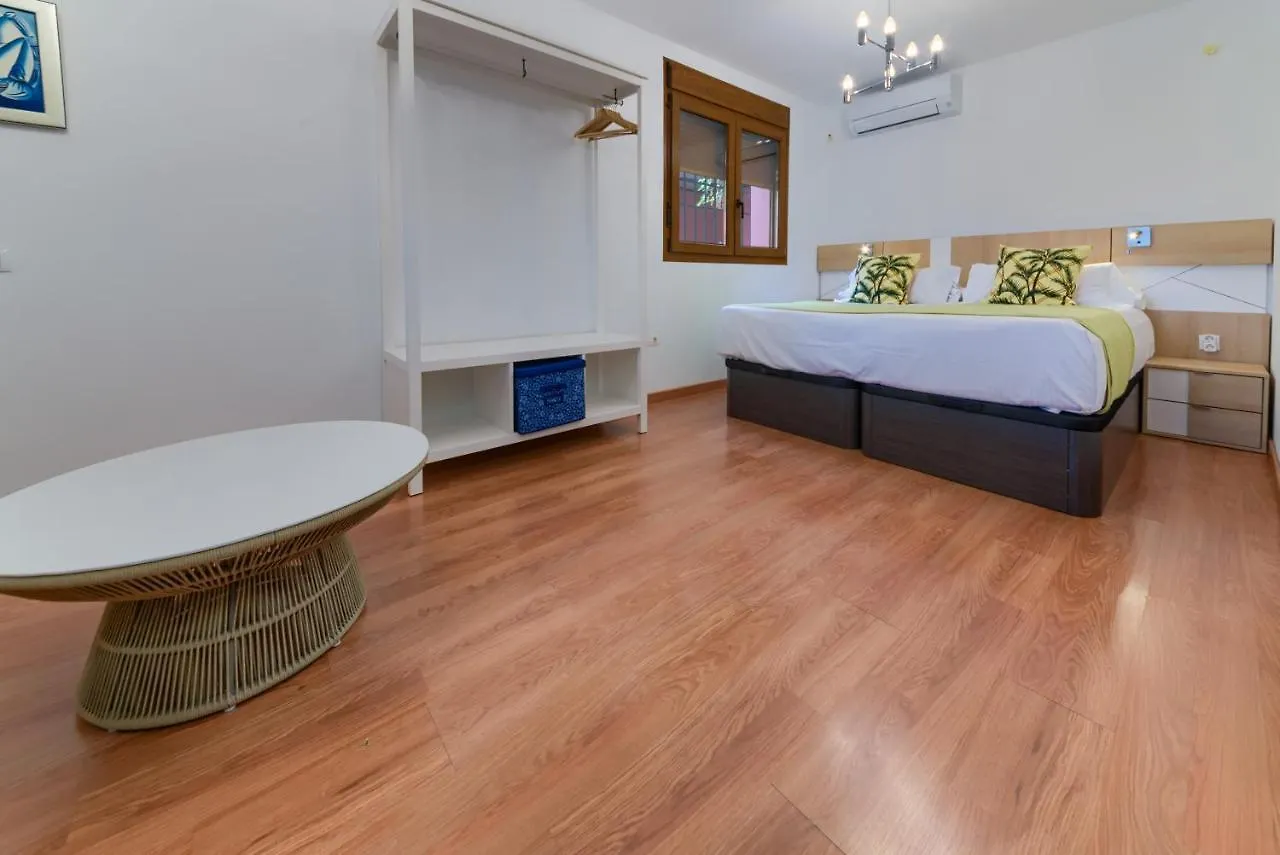 Holidays2Malaga Candado House Pool & Garden Semesterbostad